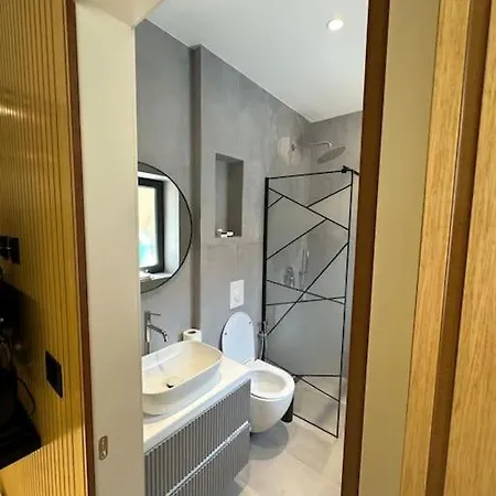 Apartment Adger Luxury 2 *